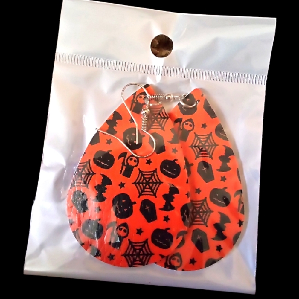 New! Halloween 🎃 Leather Faux Earrings 🎃